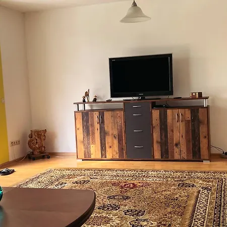 דירה B&g Monteurwohnung נויצלה